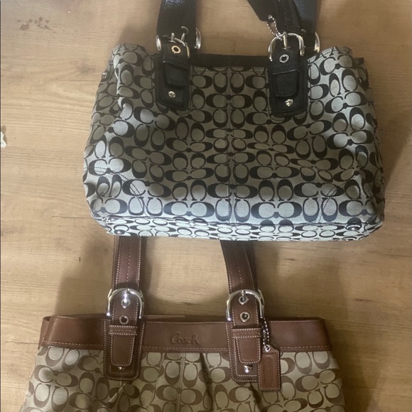 Black Coach Signature Canvas and leather lar… - Picture 3 of 9